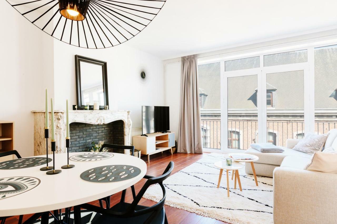 Apartamento Luxury Apart' Mons City Center With Terrace Exterior foto